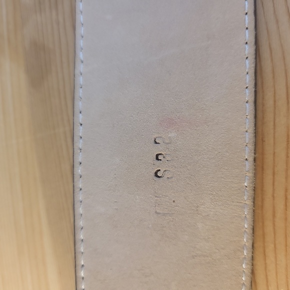 Brown Crocodile Pattern Belt with Silver Buckle - Picture 7 of 8